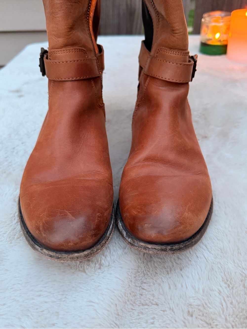 Frye Beige Leather Boots with Dark Brown Trim Size 8 - Picture 10 of 16